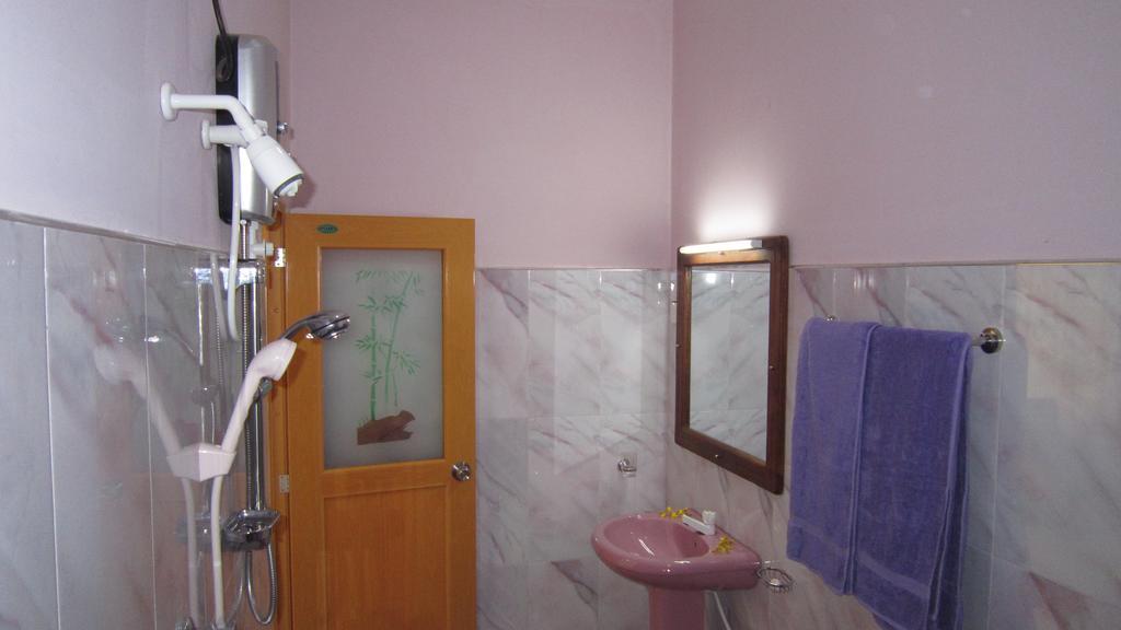 Hotel Gayan'S Udawalawe Exteriör bild