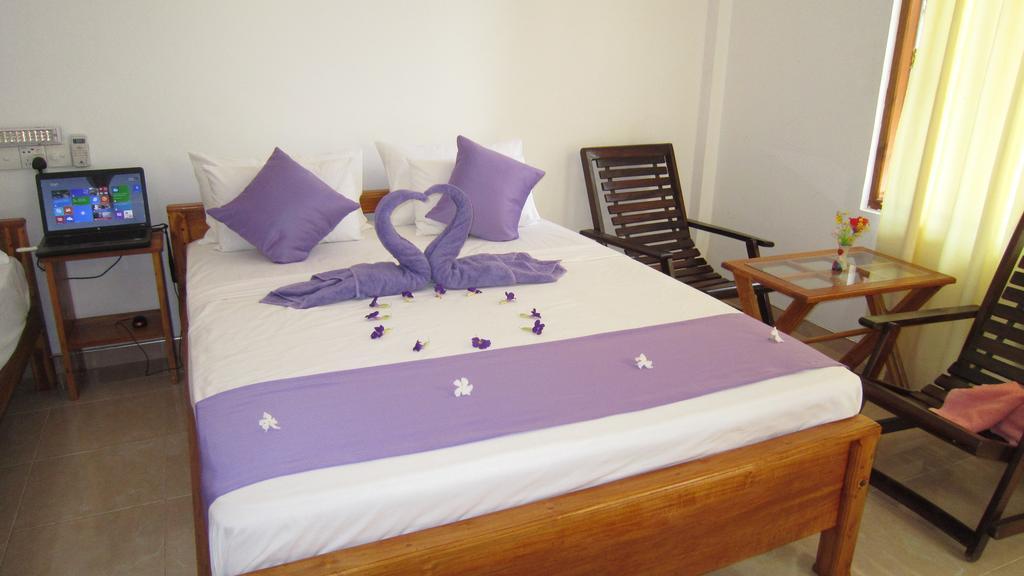 Hotel Gayan'S Udawalawe Exteriör bild