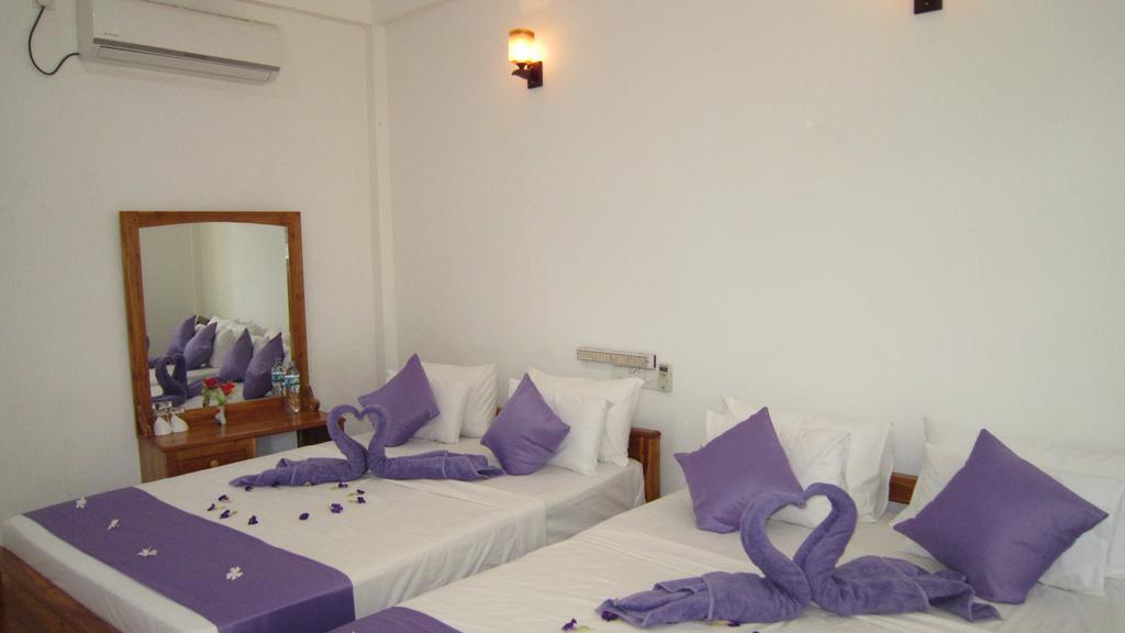Hotel Gayan'S Udawalawe Exteriör bild